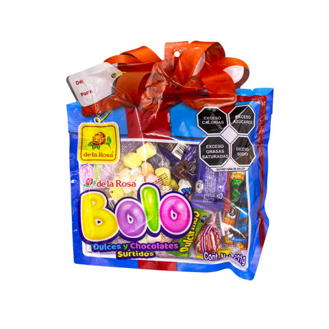 Bolo de dulces y chocolates surtidos marca De La Rosa®.